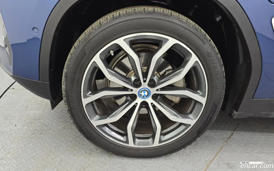 BMW X3 xDrive 30e 2022 — миниатюра 2