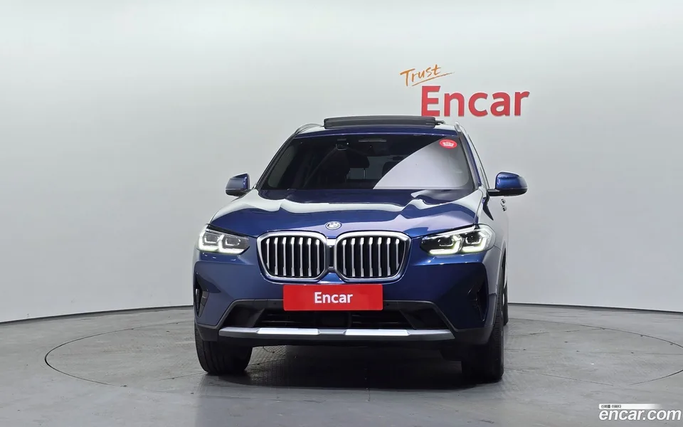 BMW X3 xDrive 30e 2022 — миниатюра 3