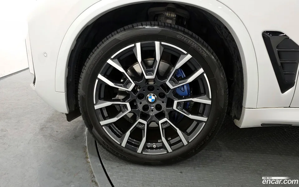 BMW X5 xDrive 30d M 2025 — миниатюра 2