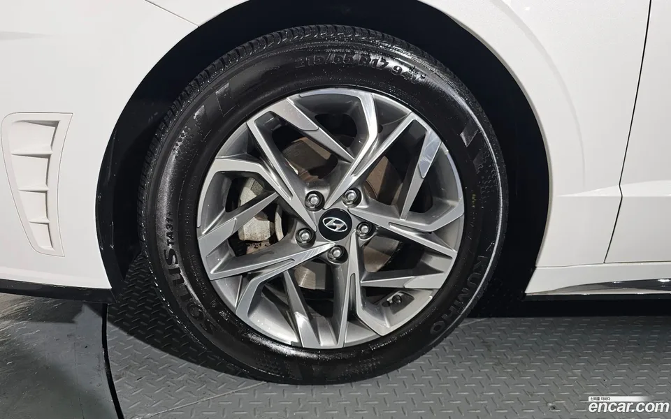 Hyundai Sonata 2.0 2022 — миниатюра 2