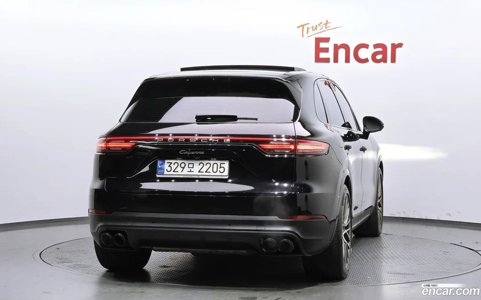 Porsche Cayenne 3.0 2023 — миниатюра 4