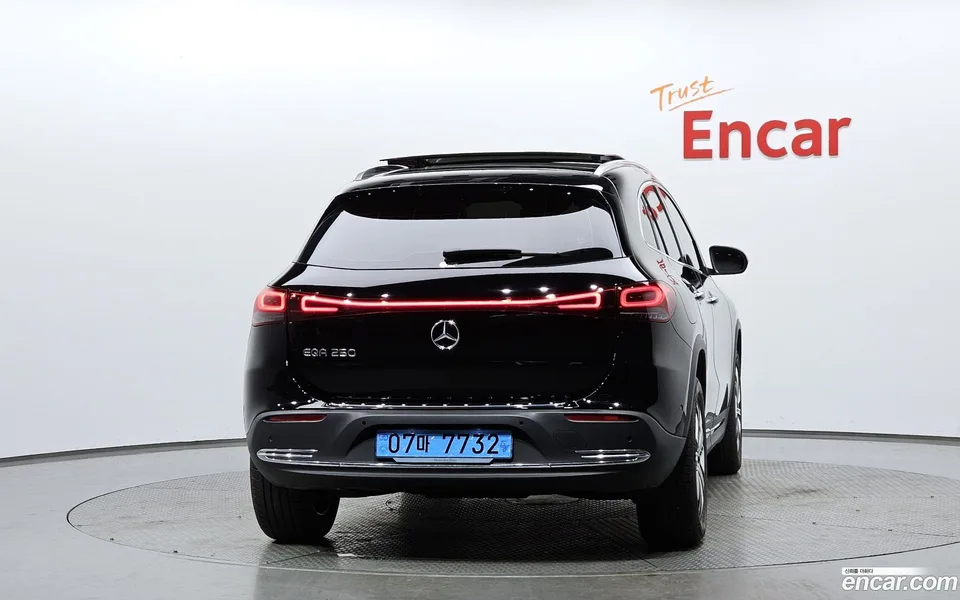 Mercedes-Benz EQA EQA250 2023 — миниатюра 4
