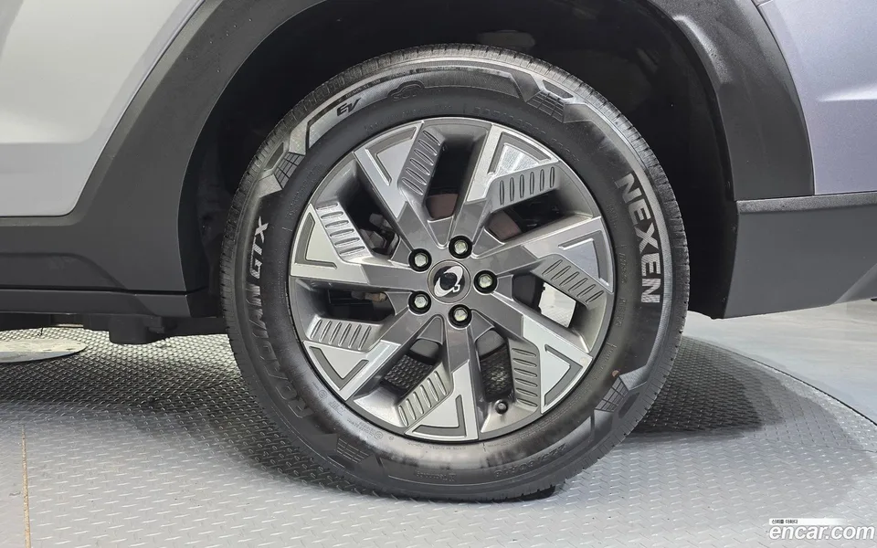 KG Mobility Torres EVX E7 2024 — миниатюра 5