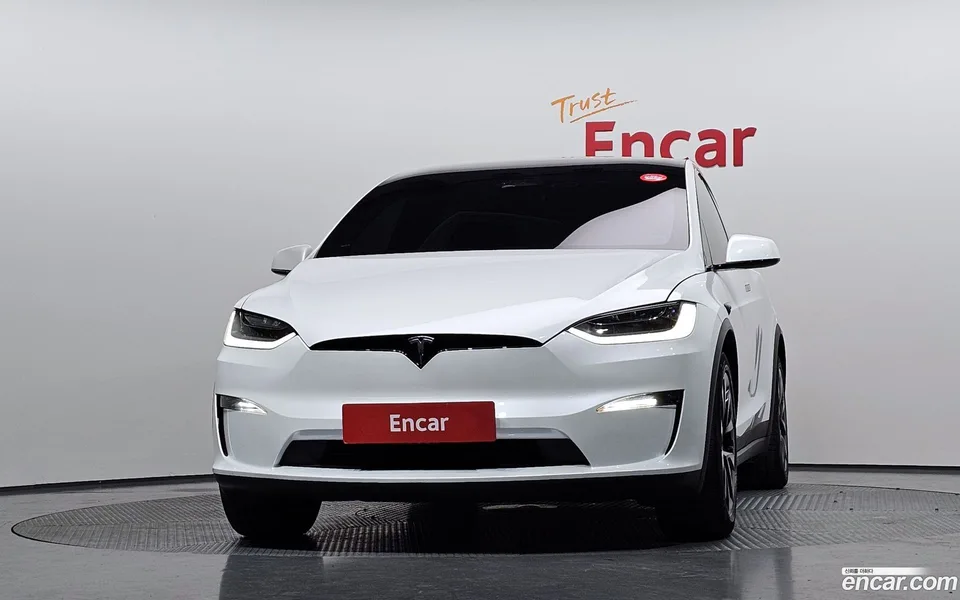 Tesla Model X AWD 2023 — миниатюра 3