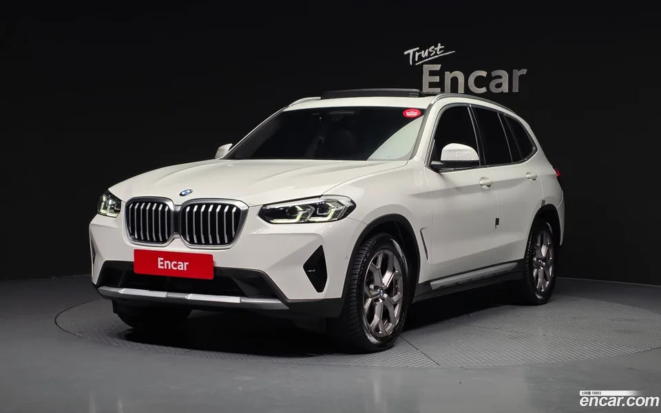 BMW X3 xDrive 20i 2022 — фото 1, купить с доставкой в Москву