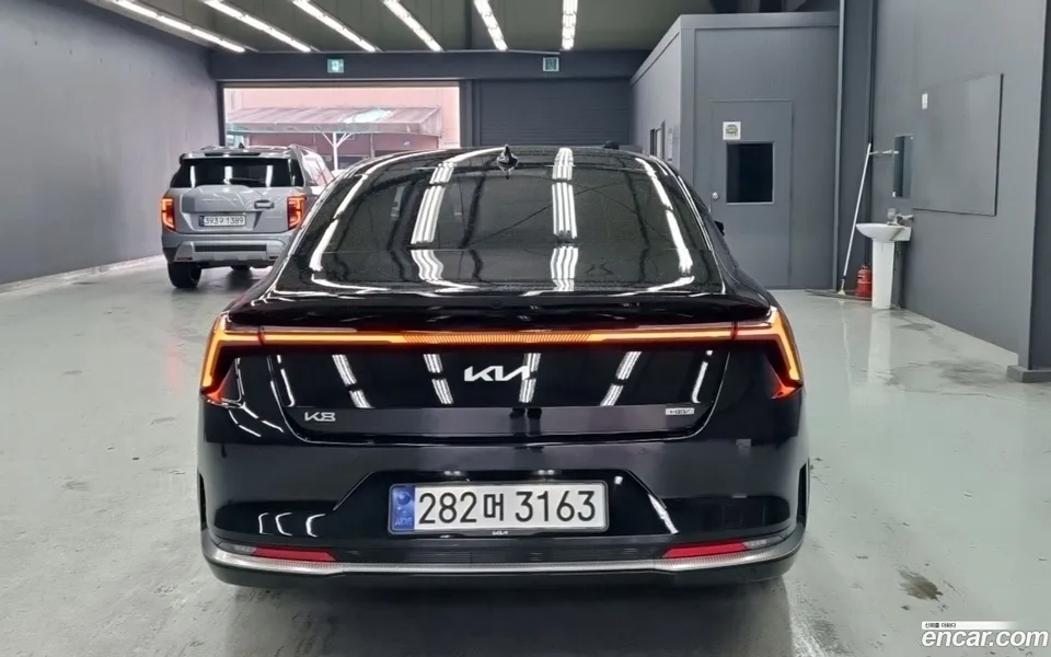 Kia K8 Hybrid 2025 — миниатюра 4