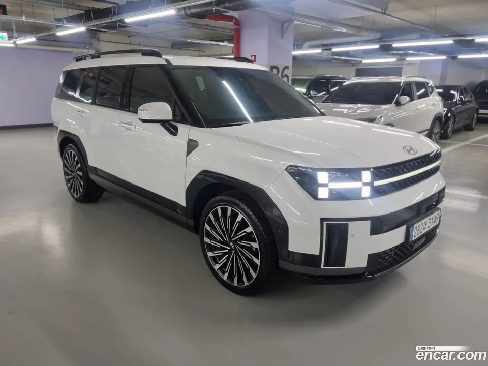 Hyundai SantaFe 2.5T 2WD 2025 — фото 1, купить с доставкой в Москву