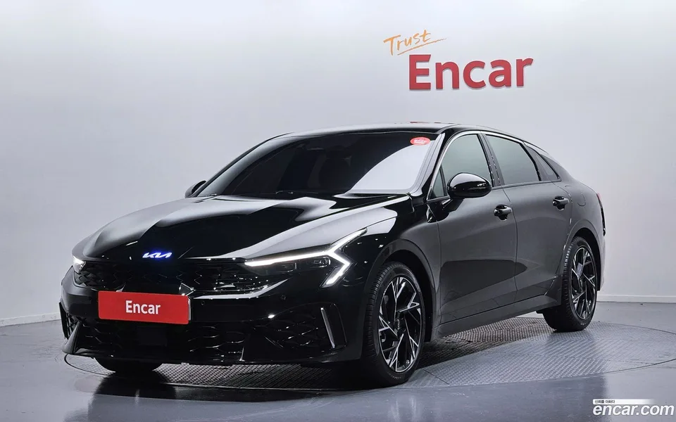 Kia K5 Hybrid 2024 — фото 1, купить с доставкой в Москву