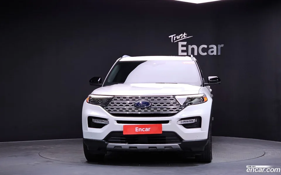 Ford Explorer 2.3 4WD 2022 — миниатюра 3