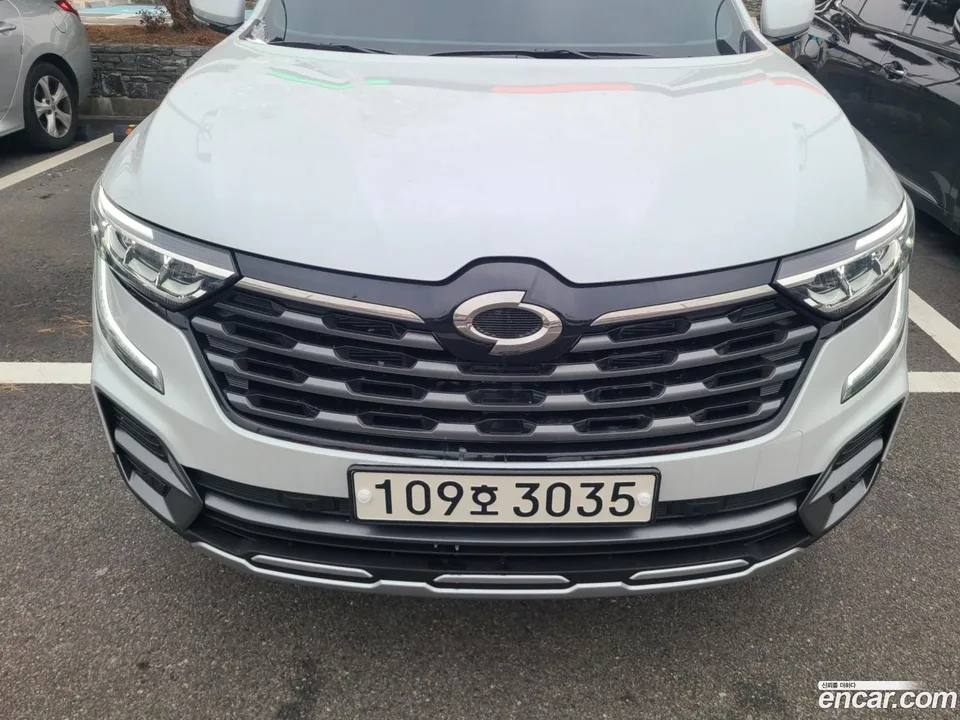 Renault Samsung QM6 2.0 LPe RE 2WD 2023 — фото 1, купить с доставкой в Москву