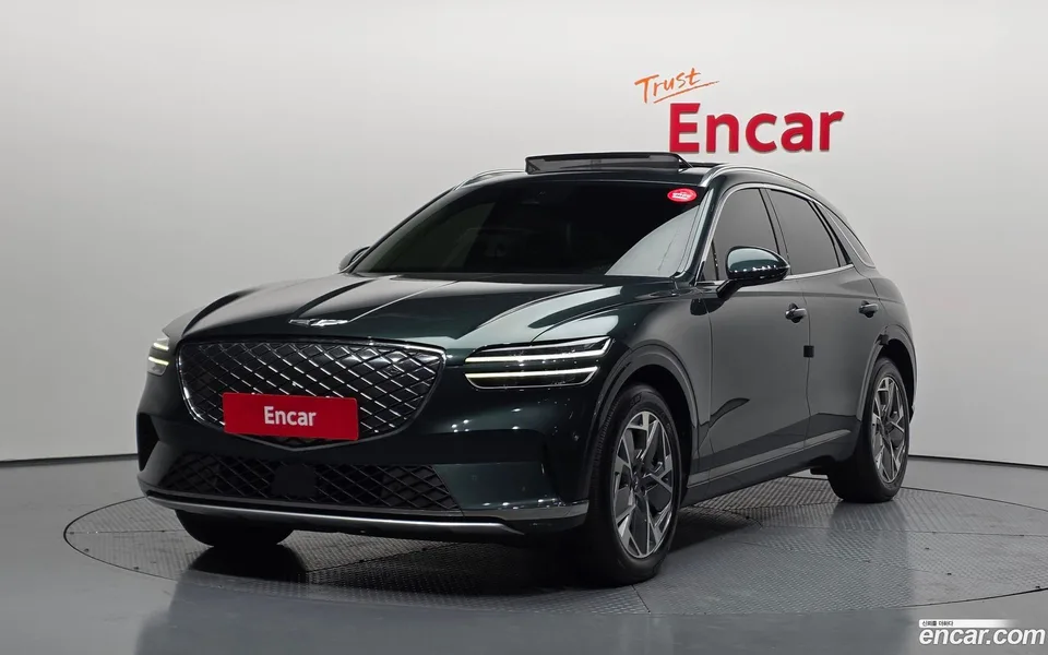 Genesis Electrified GV70 e-AWD 2022 — фото 1, купить с доставкой в Москву