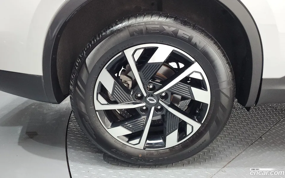 Renault Samsung QM6 2.0 LPe LE 2WD 2024 — миниатюра 2