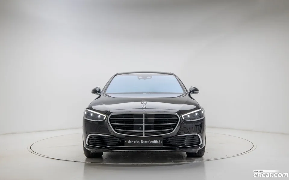 Mercedes-Benz S-Class S580L 4MATIC 2023 — миниатюра 3