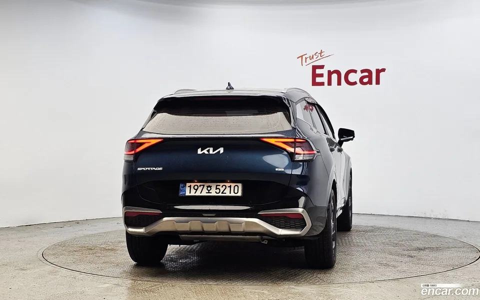 Kia Sportage 1.6 4WD 2022 — миниатюра 3