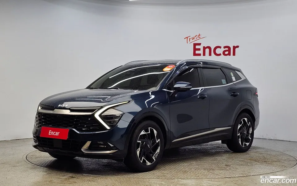 Kia Sportage 1.6 4WD 2022 — фото 1, купить с доставкой в Москву