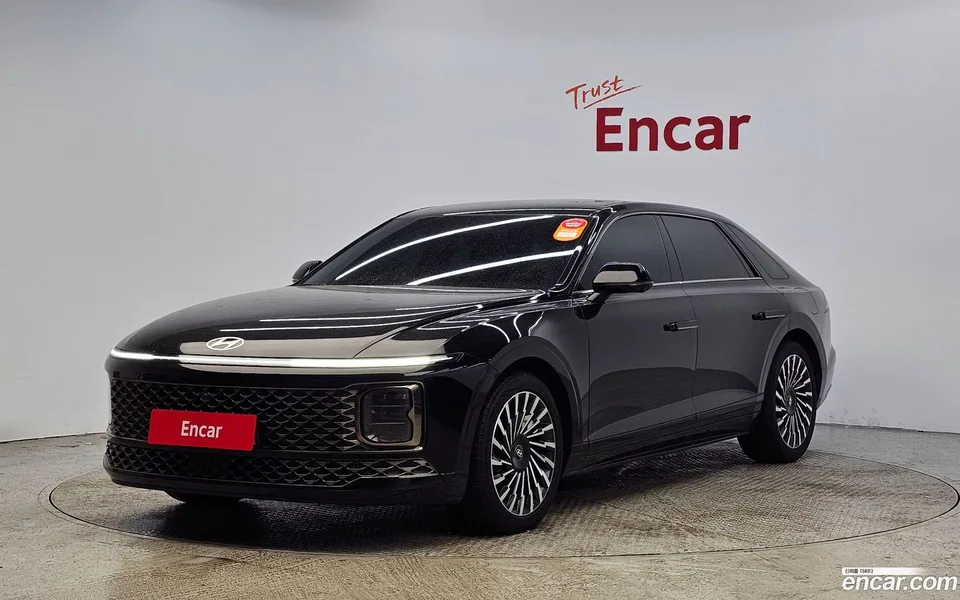 Hyundai Grandeur 2.5 2WD 2024 — фото 1, купить с доставкой в Москву