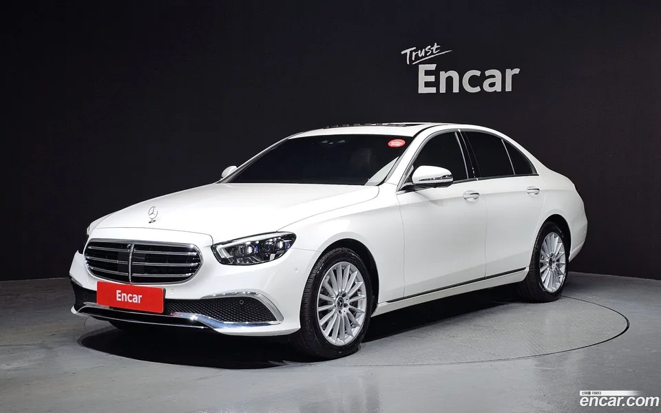 Mercedes-Benz E-Class E250 2022 — фото 1, купить с доставкой в Москву