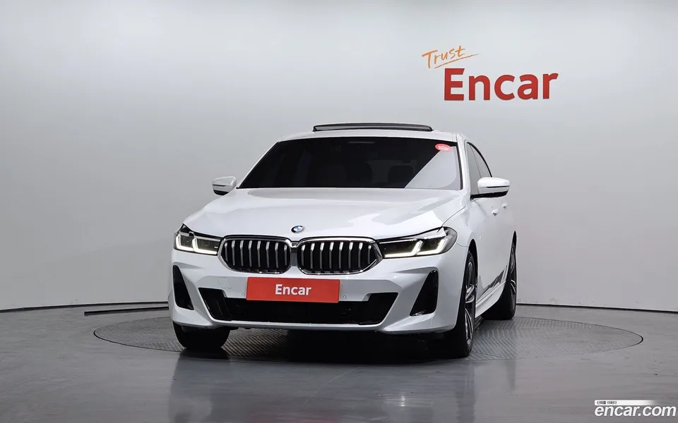 BMW 6 Series GT 620d M 2023 — миниатюра 3