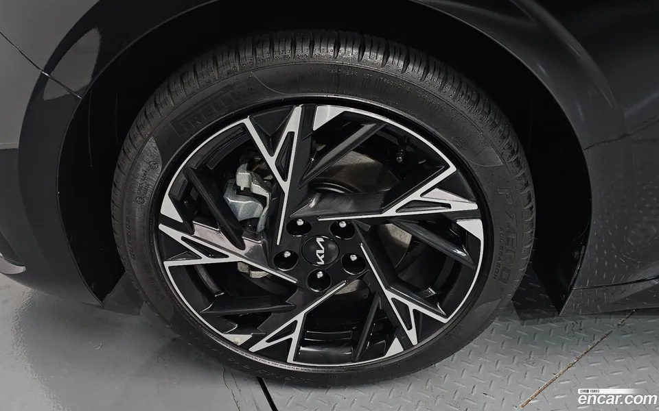Kia K5 Hybrid 2024 — миниатюра 2