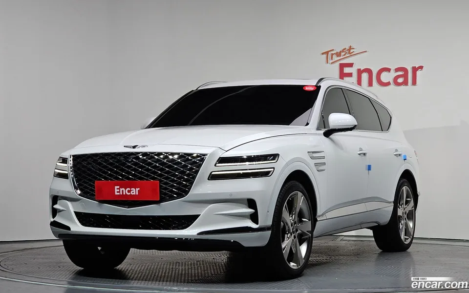 Genesis GV80 2.5T AWD 2023 — фото 1, купить с доставкой в Москву