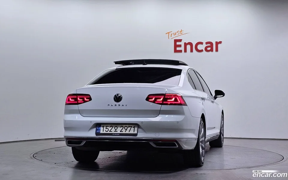 Volkswagen Passat GT 2.0 TDI 2022 — миниатюра 3