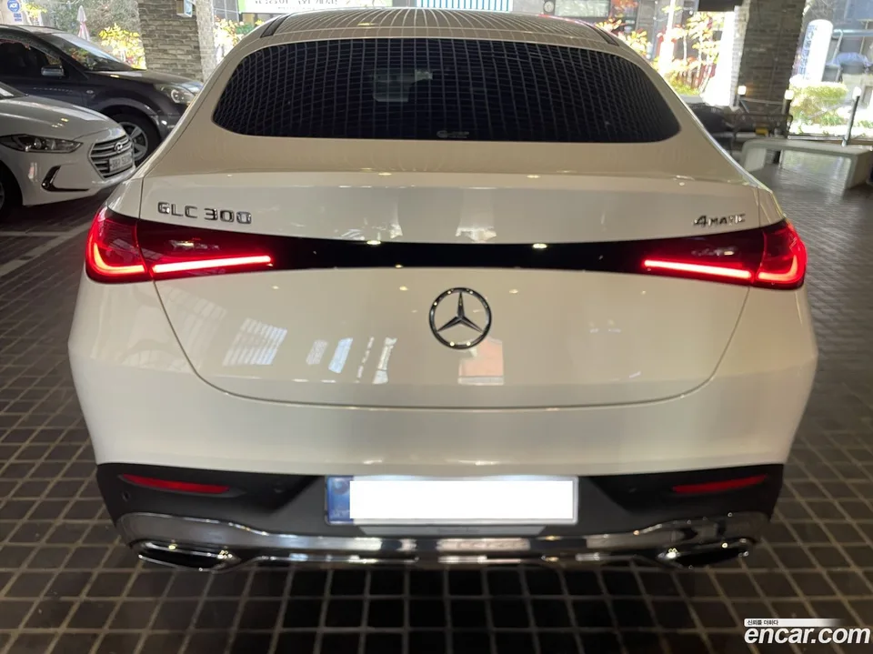 Mercedes-Benz GLC-Class GLC300 4MATIC 2026 — миниатюра 4