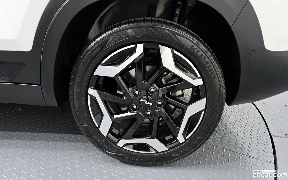 Kia Seltos 1.6 2WD 2024 — миниатюра 2