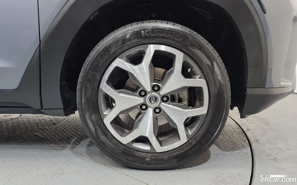 KG Mobility Torres 1.5 2WD 2022 — миниатюра 5