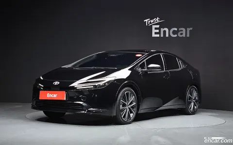 Toyota Prius 2024 buy in Moscow