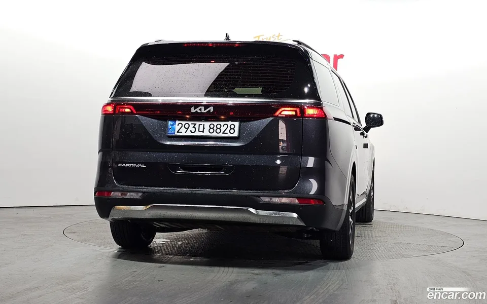 Kia Carnival 9 2022 — миниатюра 4