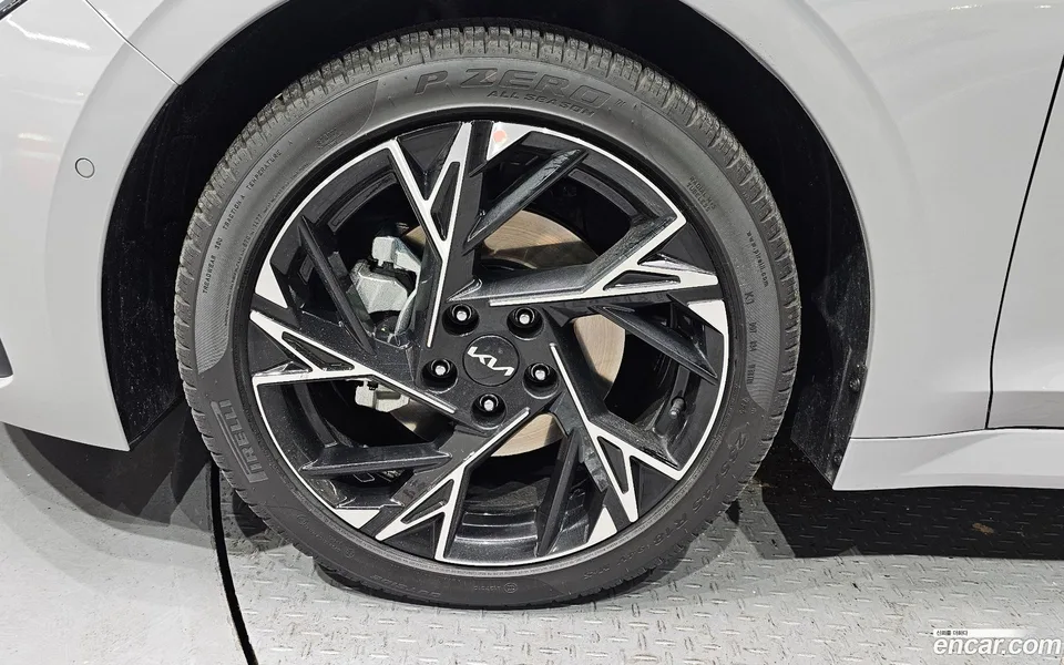 Kia K5 Hybrid 2025 — миниатюра 5