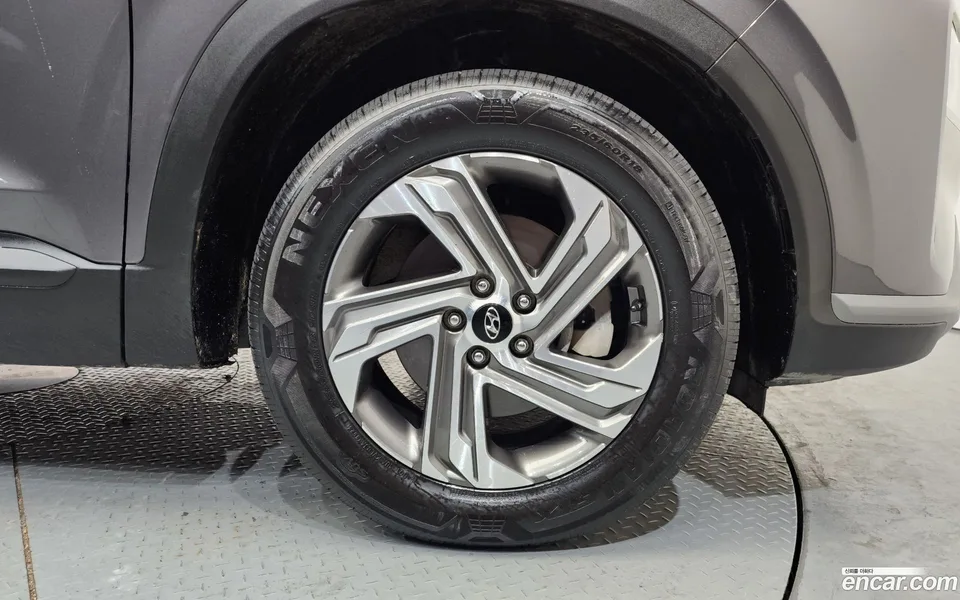 Hyundai SantaFe 2.2 4WD 2022 — миниатюра 2