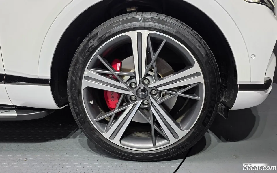 Genesis GV80 Coupe 3.5T e-S/C AWD 2024 — миниатюра 2