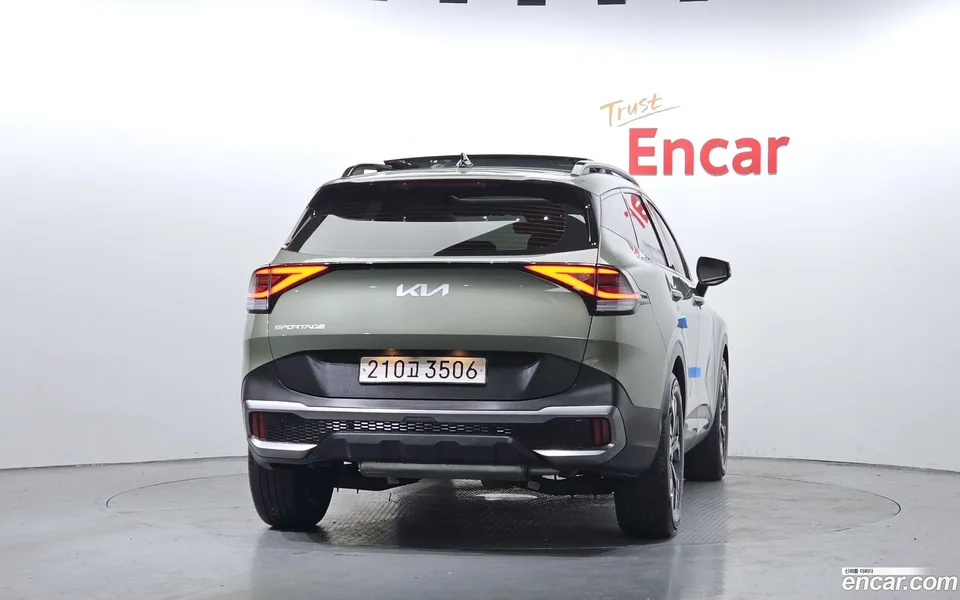 Kia Sportage 1.6 2WD 2022 — миниатюра 4