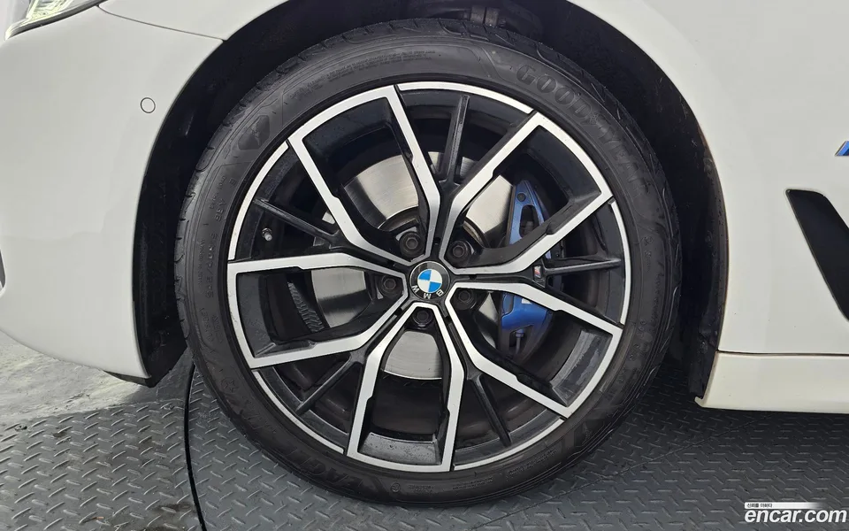 BMW 5 Series 530i M 2023 — миниатюра 5