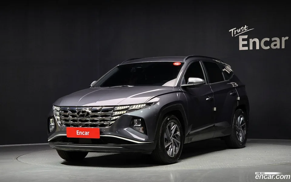 Hyundai Tucson 2.0 2WD 2022 — фото 1, купить с доставкой в Москву