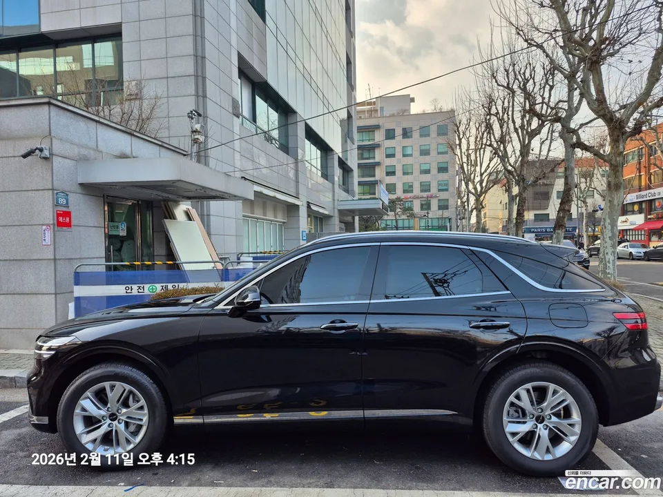 Genesis GV70 2.5T 2WD 2025 — миниатюра 4