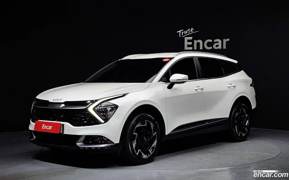 Kia Sportage 1.6 2WD 2023 — фото 1, купить с доставкой в Москву