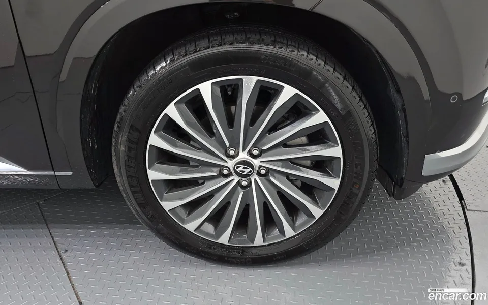 Hyundai Palisade 3.8 2WD 2023 — миниатюра 5