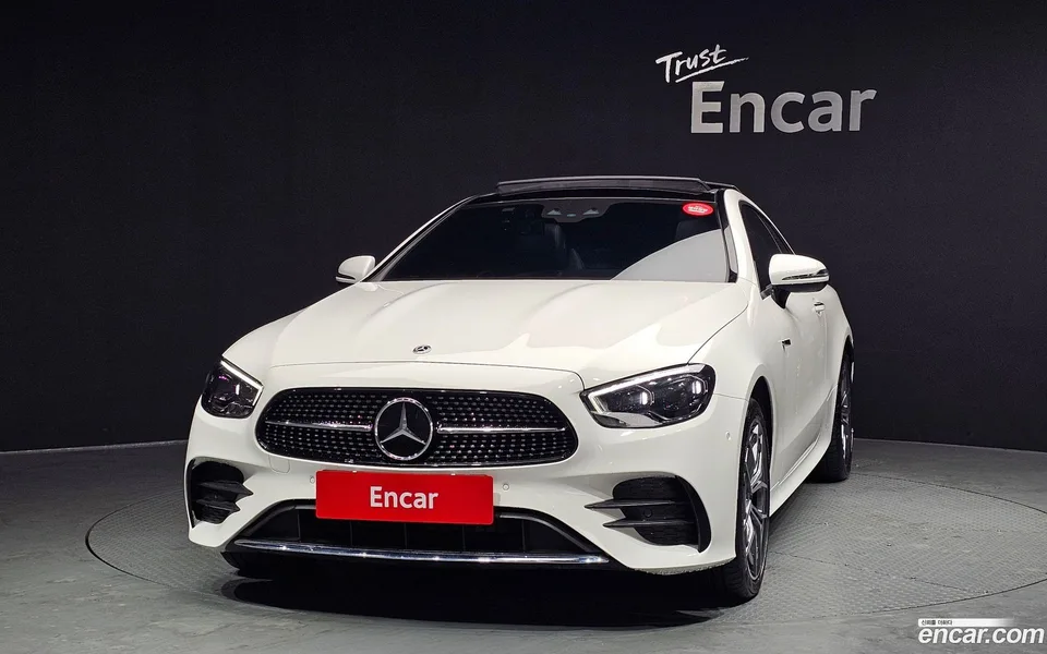 Mercedes-Benz E-Class E300d 4MATIC 2022 — миниатюра 3