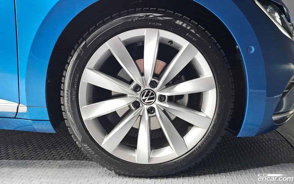 Volkswagen Arteon 2.0 TDI 2022 — миниатюра 5