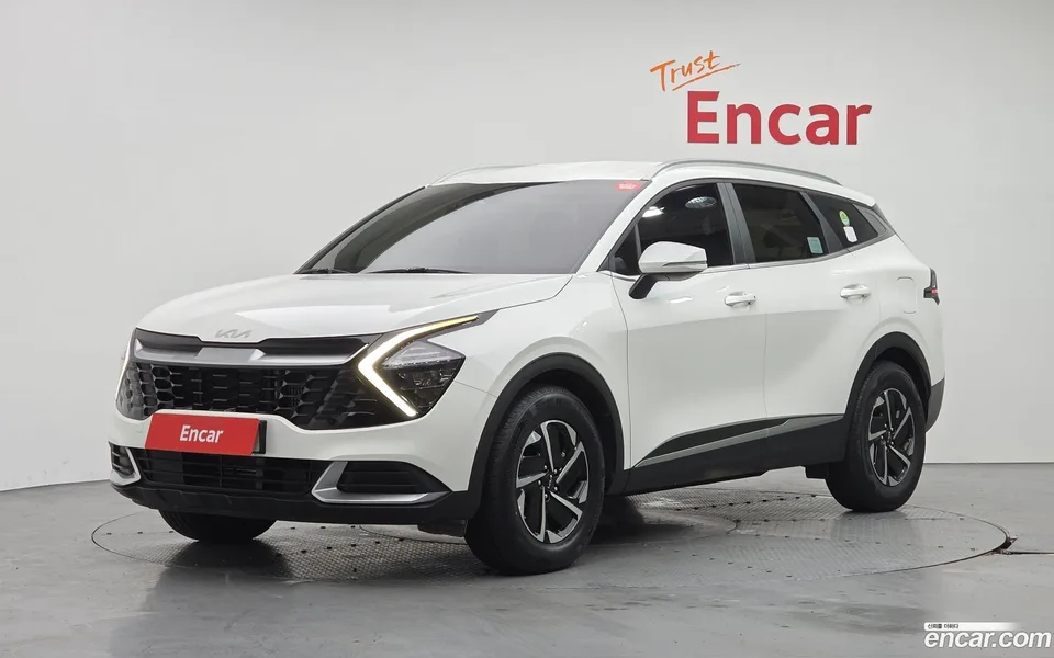 Kia Sportage Hybrid 4WD 2024 — фото 1, купить с доставкой в Москву