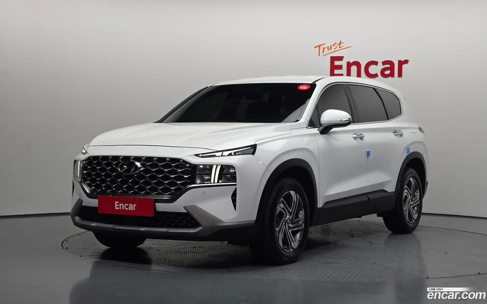 Hyundai SantaFe 2.5T 2WD 2023 — фото 1, купить с доставкой в Москву