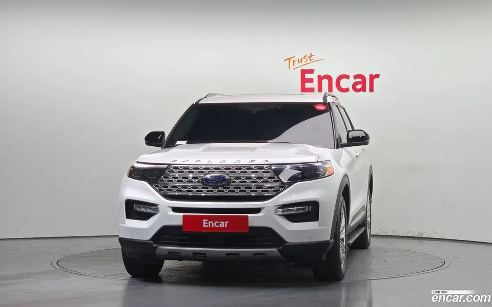 Ford Explorer 3.3 2022 — миниатюра 3