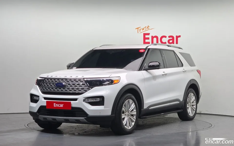 Ford Explorer 3.3 2022 — фото 1, купить с доставкой в Москву