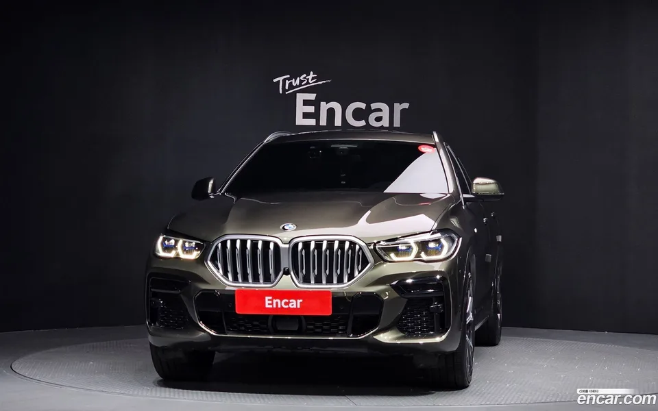 BMW X6 xDrive40i M 2022 — миниатюра 3