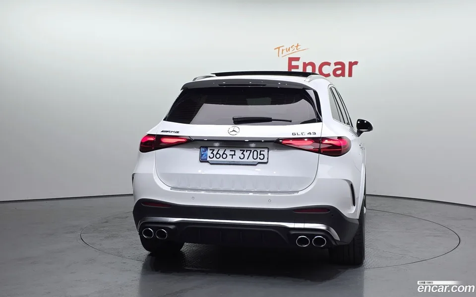 Mercedes-Benz GLC-Class AMG GLC43 4MATIC 2024 — thumbnail 4