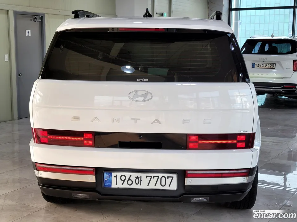 Hyundai SantaFe HEV 1.6 4WD 2024 — миниатюра 2
