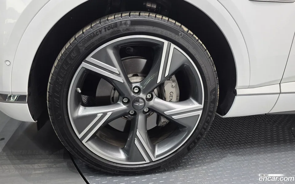 Genesis GV80 2.5T AWD 2024 — миниатюра 2