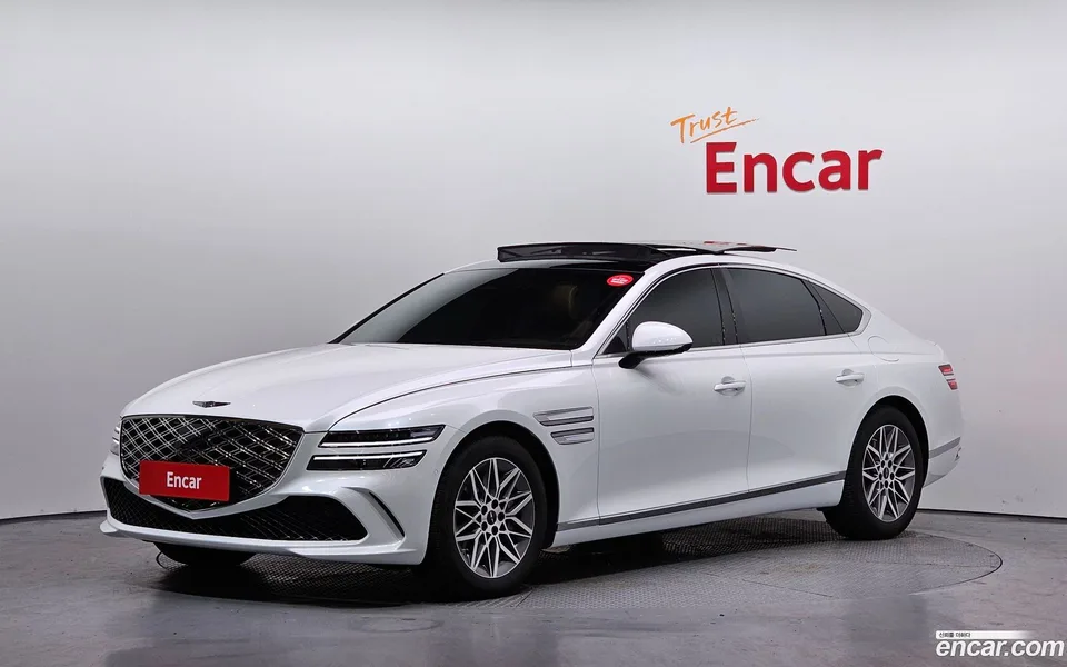 Genesis G80 2.5 2WD 2025 — фото 1, купить с доставкой в Москву